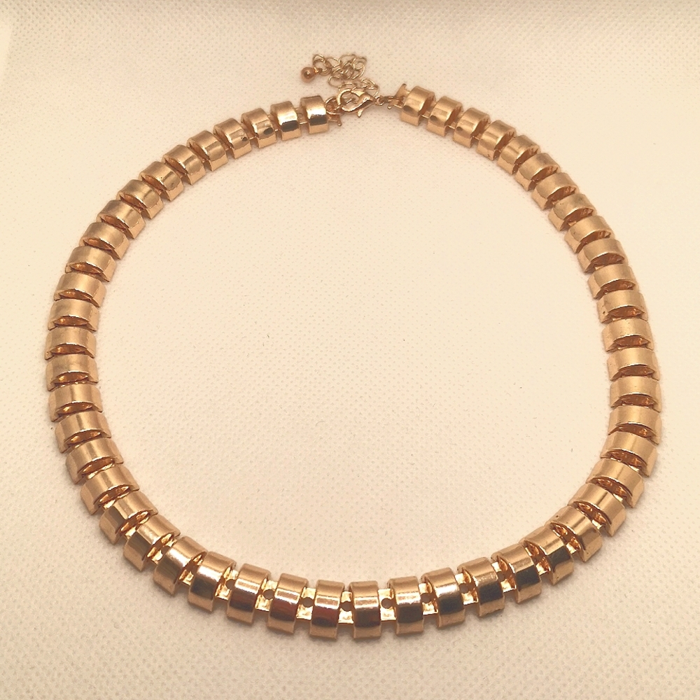 Rose gold tone puffy choker